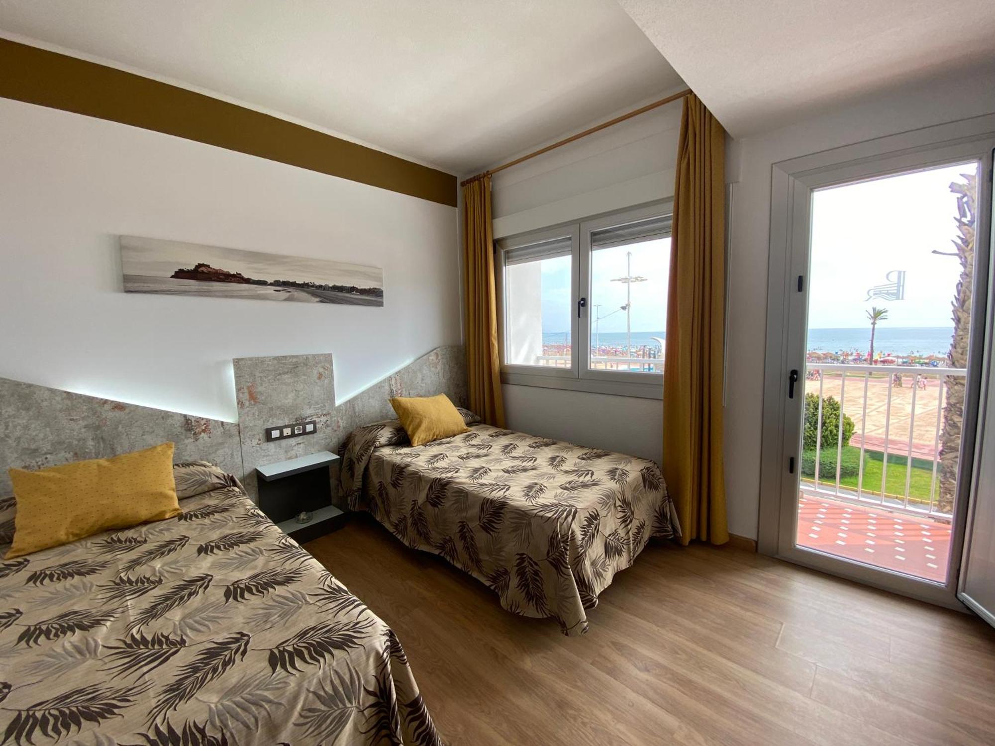 Hotel Playa Peñíscola Exteriör bild